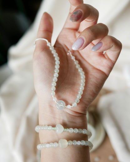 聽泉 | White tea bracelet
